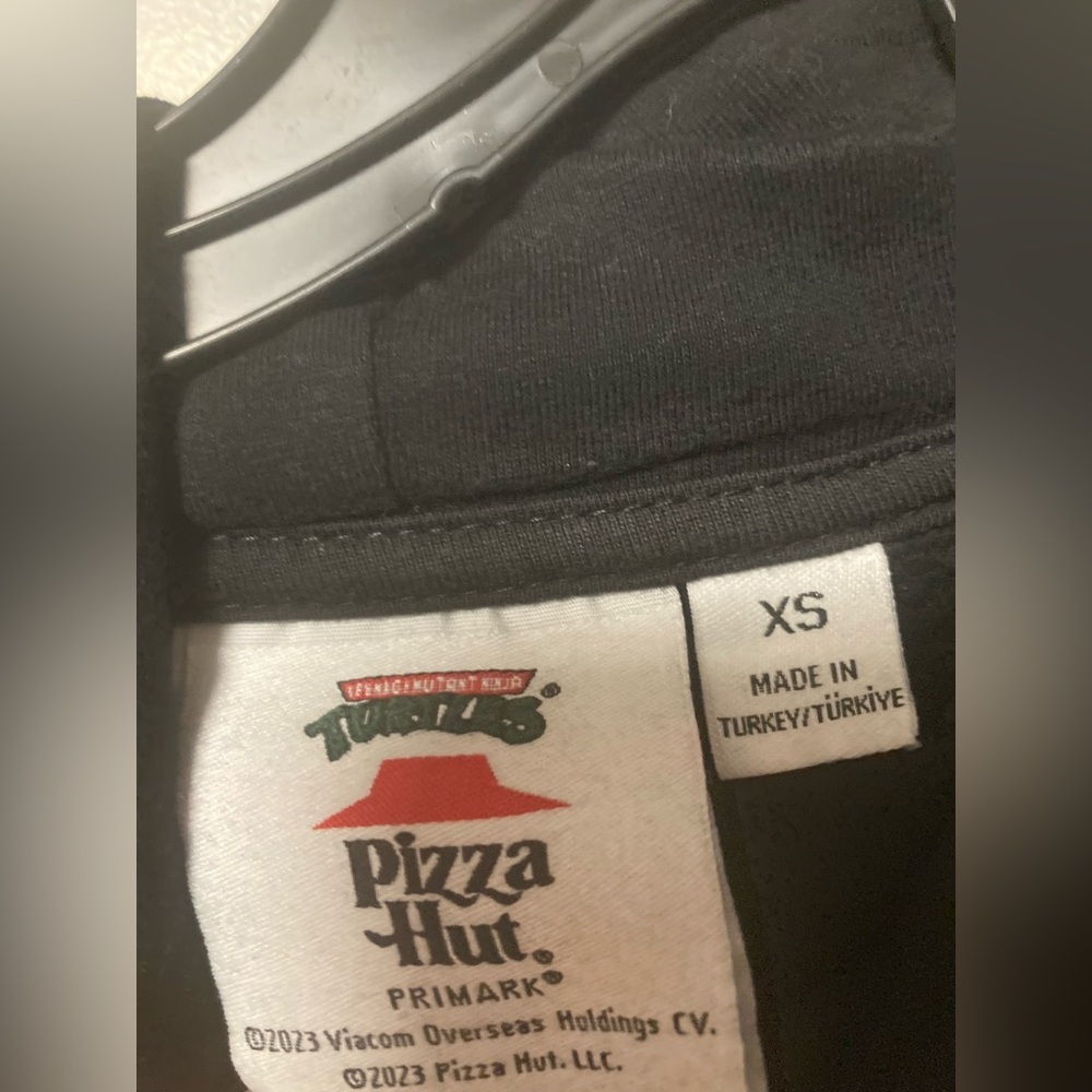 Limited Edition Pizza Hut Teenage Mutant Ninja Turtle Black Hoodie Men’s XS - Picture 5 of 6